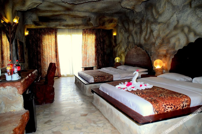 Bedroom 3, Caves Beach Resort Adults Only, Al-Ghurdaqah