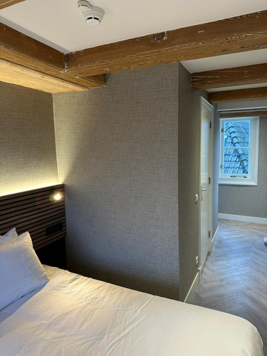 Bedroom 3, Adams Canal House, Amsterdam