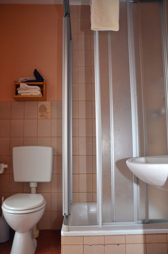 Bathroom 3, Hotel Sassor, Waldeck-Frankenberg