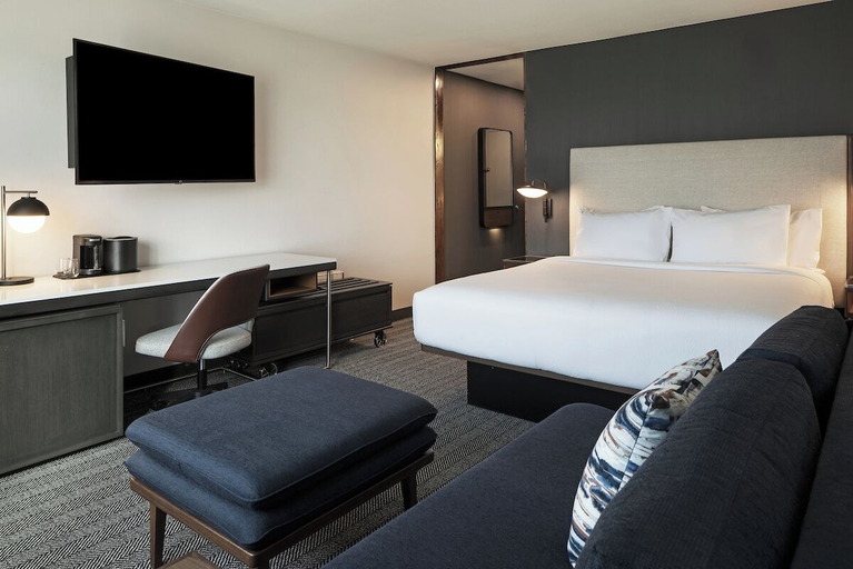 Bedroom 2, Courtyard by Marriott Chino Hills, San Bernardino