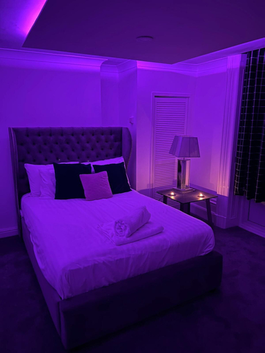 Bedroom 2, Park View Apartments, Bradford