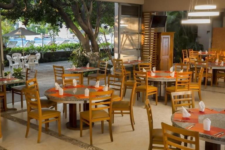 Food & Drinks 5, Gamma Cuernavaca Puerta Paraiso, Huitzilac