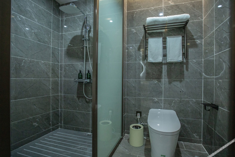 Bathroom 3, YOUGO HOTEL, Shanghai