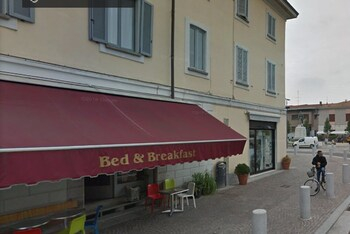 Others 1, Locanda Al 5, Milano