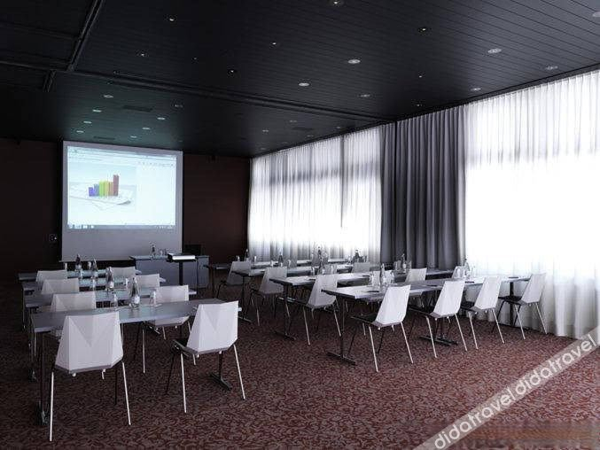 Others 4, Park Hotel Zug, Zug