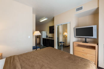 Guestroom 3, Candlewood Suites San Antonio - Fort Sam Houston by IHG, Bexar