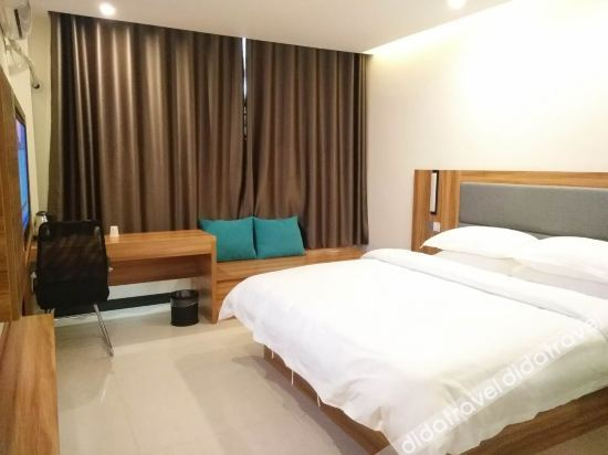 Others 5, Lemon Bay Hotel (Lipu Central Square), Guilin