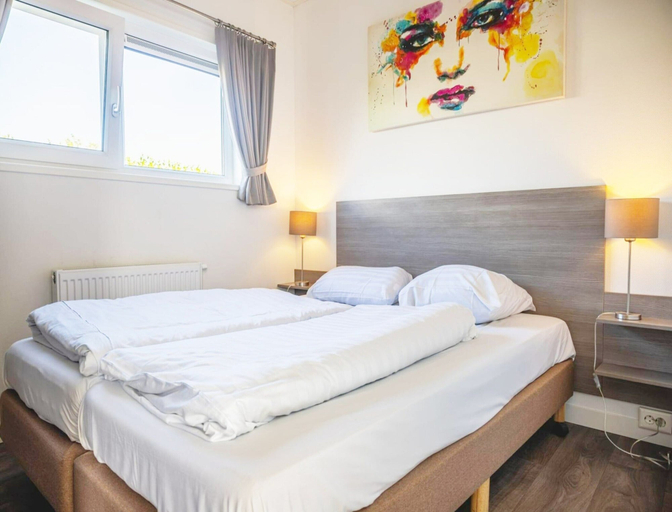 Room 3, Drenthe Family Getaway w/ Garden, Graft-De Rijp