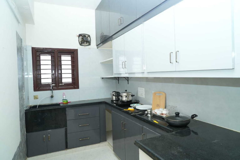 Private kitchen, KLR Homestays, Chittoor
