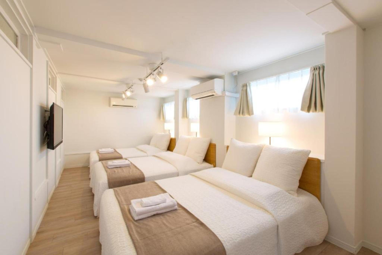 Bedroom 2, Haginochaya apartment, Osaka