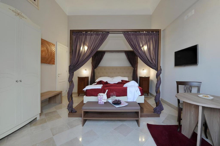Bedroom 2, Palazzo Massari Rooms, Lecce