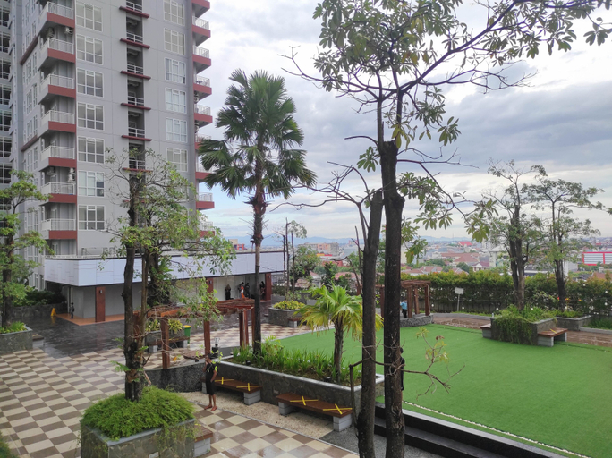 Exterior & Views, Comfort 2Br At Vida View Makassar Apartment, Makassar
