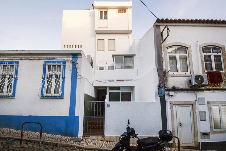Others 2, B22 - Rising Sun 2 Bed Flat, Lagos