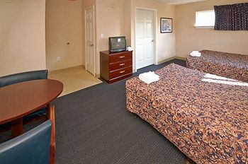 Others 3, Budgetel Lithia Springs, Douglas