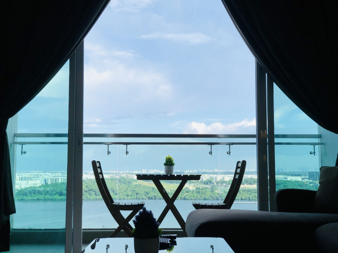 Others 3, Paragon Suite By Antlerzone, Johor Bahru