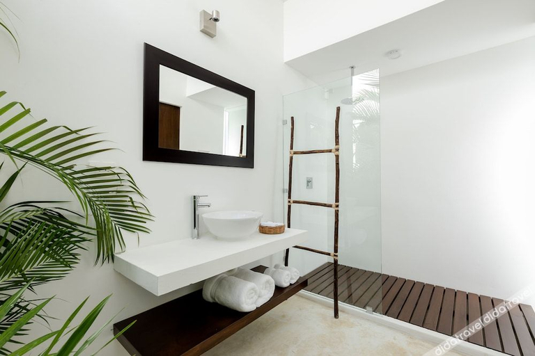 Bathroom 4, Jungle Lodge Boutique Hotel Adults Only, Cozumel