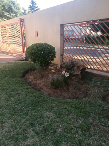 Others 5, Naisar Sparkling White Apartment, Ekurhuleni