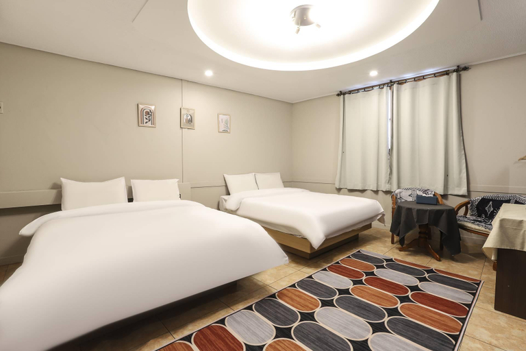 Bedroom 2, Pohang Jukdo Market M, Pohang