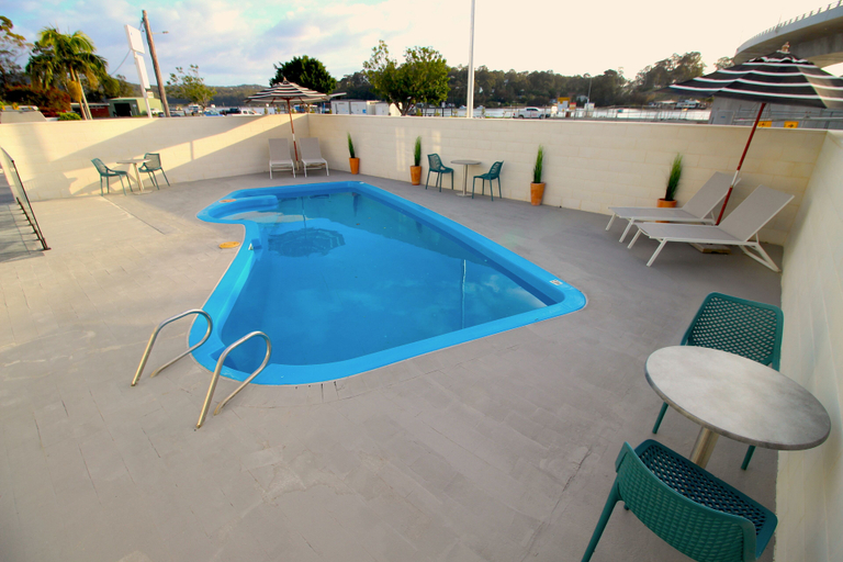Sport & Beauty 2, Batemans Bay Lodge, Eurobodalla