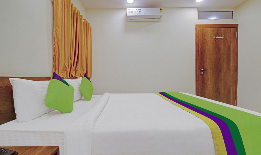 Others 2, Treebo Royal Empire Indore, Indore