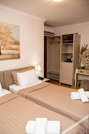 Others 5, Arxontiko Hotel, North Aegean
