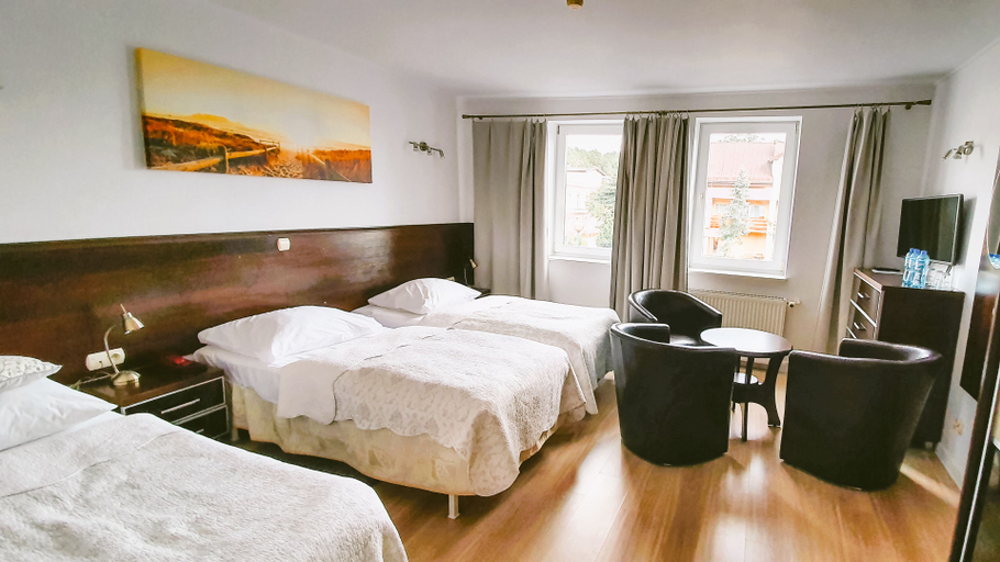 Bedroom 1, Hotel Alma MED & SPA - UWAGA - styczen do marzec 2026 basen nieczynny!, Myślibórz