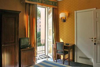 Others 3, Hotel Coppede, Rome
