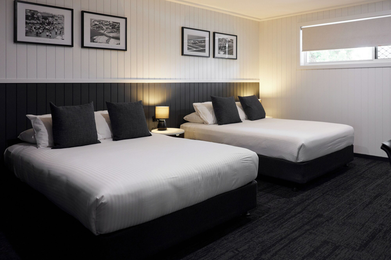 Bedroom 2, Settlers Inn, Port Macquarie-Hastings - Pt A