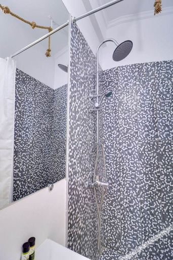 Bathroom 2, アセンズ ドット アパートテル ドット 2, Attica