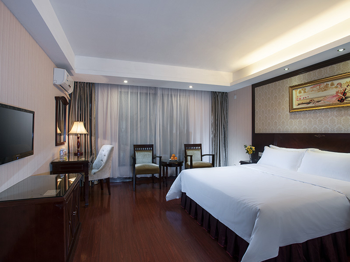 Bedroom, Vienna Hotel (Shenzhen Shiyan Tongfuyu), Shenzhen
