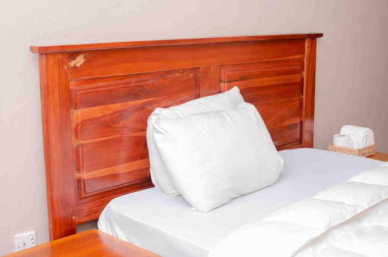 Room 5, Graceland Guesthouse, Harare