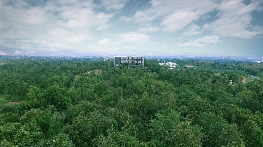 Others 4, Urban Maerim, Mae Rim