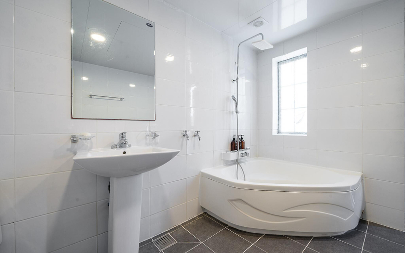 Bathroom 2, Ulsan Jinha Jjak, Ulju