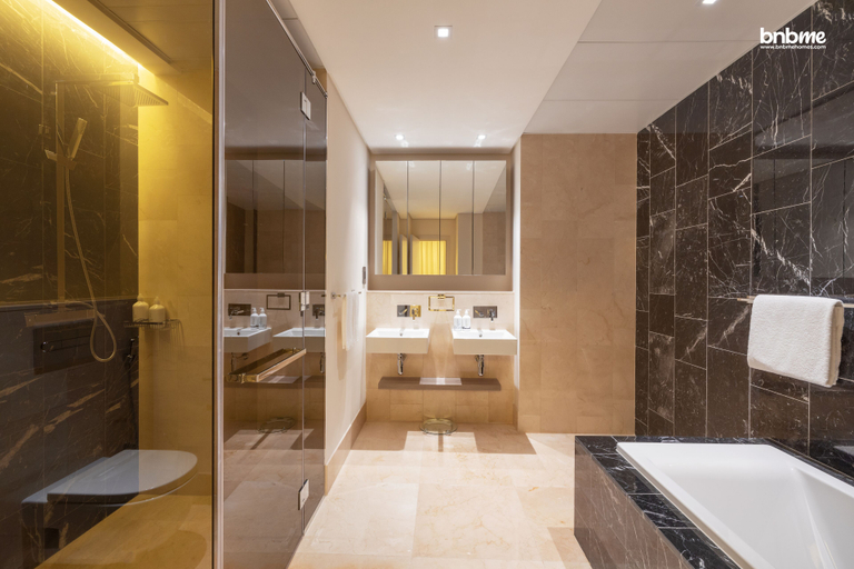 Bathroom 5, bnbme 1B-The 8-10201, Dubai