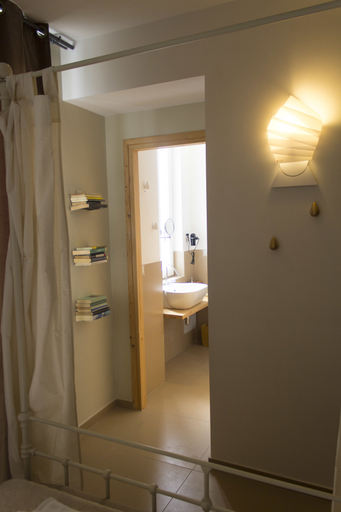 Bathroom, Schiara guest house, Napoli