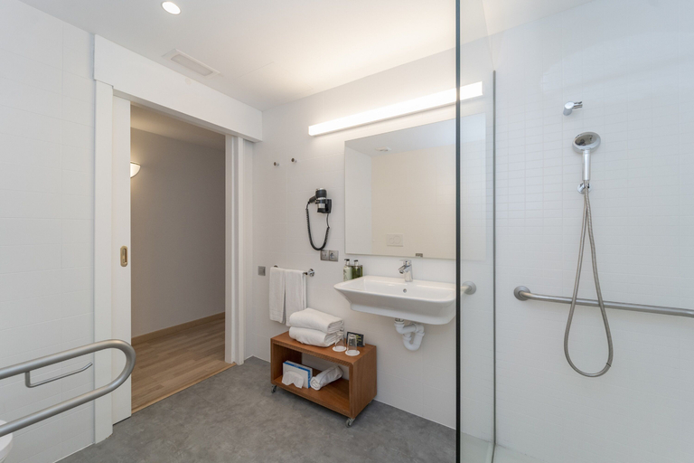 Bathroom 4, ARTIEM Urban Apartments, Baleares