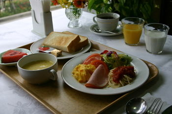 Others 3, Hotel Maruki, Naha