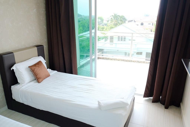 Others 4, OK FAMILY VILLA-14Rooms 36pax, Kinta