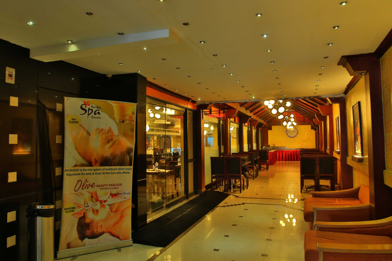 Food & Drinks 5, Hotel Palmyra Grand Inn, Ernakulam