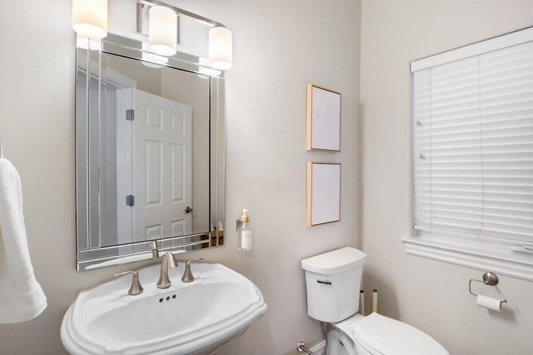 Bathroom 5, Lakeside Lux Where Every Luxury Awaits, Camden
