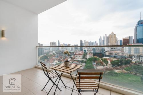 Others 4, Regalia Residence Three Bedroom with Balcony , Kuala Lumpur