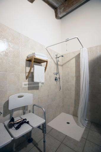 Bathroom 5, Locanda del Borgo, Cuneo