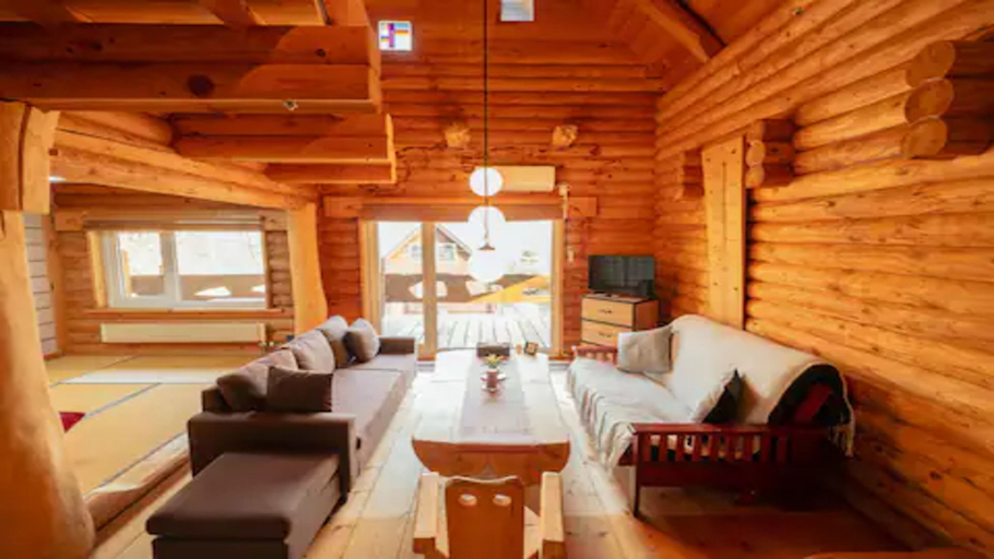 Others 5, Lake Toya Hillside House / Spacious Log House, Tōyako