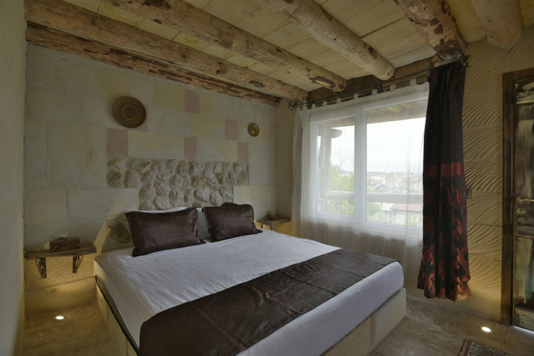 Others 5, Hotel Philosophia, Nevşehir