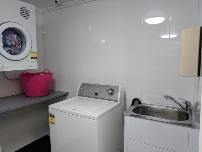 Others 1, The Bexley Motel, Sydney