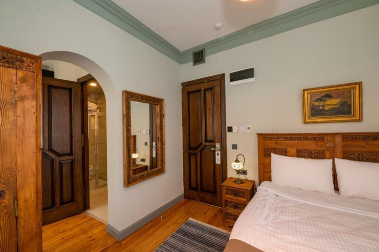 Others 5, Opera Suites Okanli, Beyoğlu