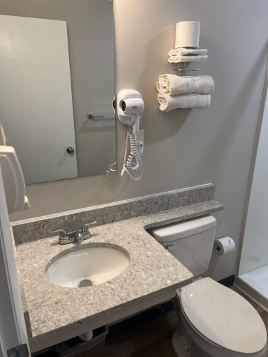 Bathroom 3, Beach Bum West-O Motel, Worcester