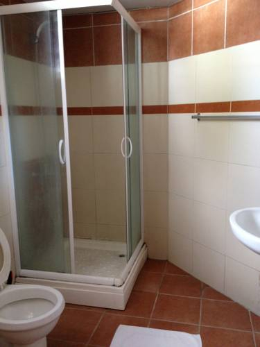 Bathroom 4, Hostal Plaza Yu, Distrito Nacional