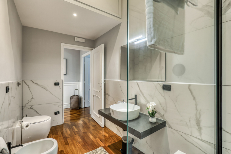 Bathroom 3, Atrhome Luxury Frattina, Rome