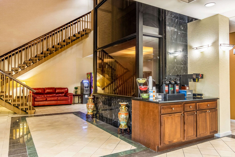 Public Area 2, Rodeway Inn Central, Richmond